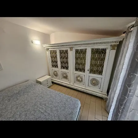 Roxana Bed & Breakfast Tivoli
