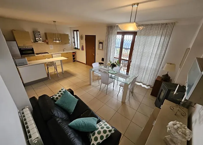 Bed & Breakfast Roxana 3*