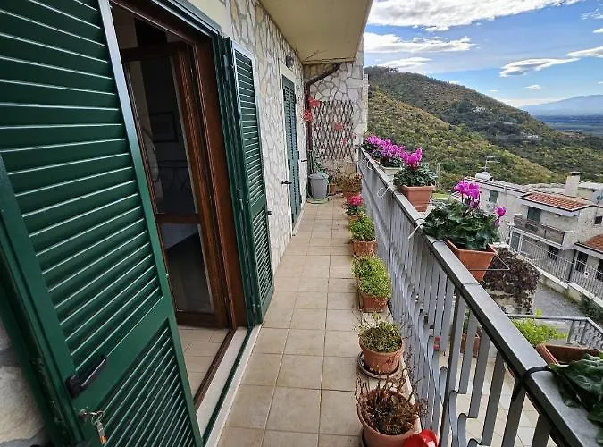 Roxana Bed & Breakfast 3*