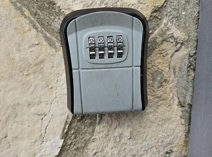 Roxana Bed & Breakfast Tivoli