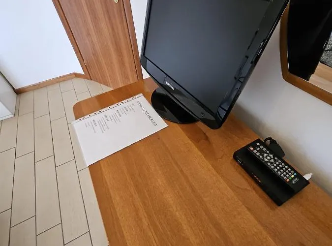 Bed & Breakfast Roxana 3*